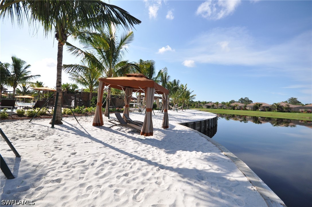 2 Bed Waterfront Home for Sale in Trevi, photo 27