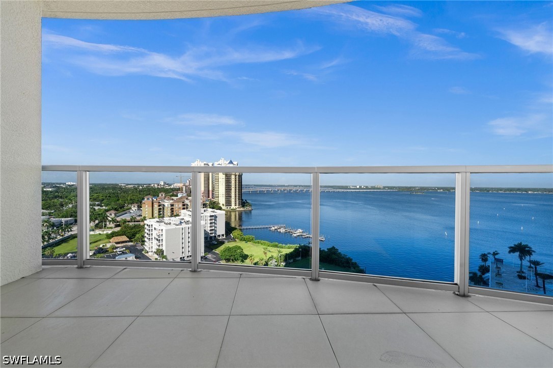 2 Bed Waterfront Home for Sale in Oasis, photo 27