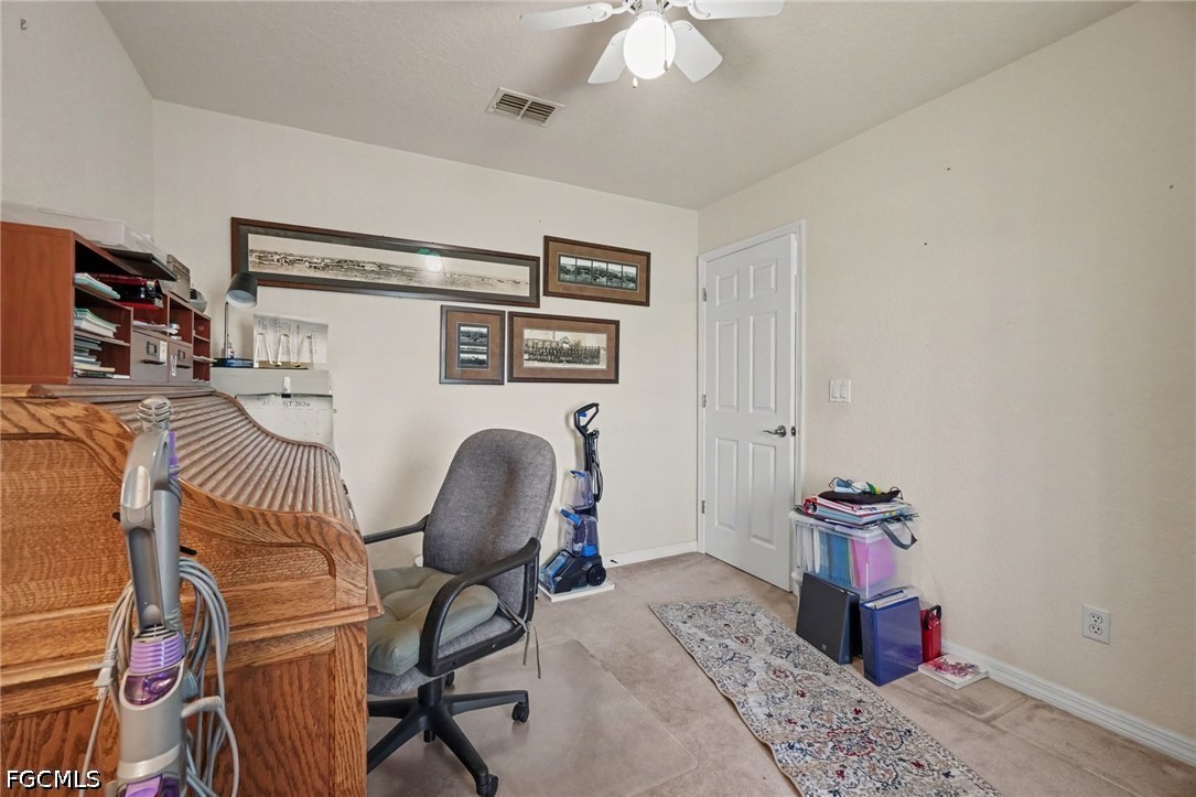 3 Bed Pool Home for Sale in Cape Coral, photo 27