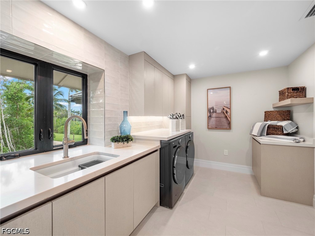 4 Bed Pool Home for Sale in Metes And Bounds, photo 27