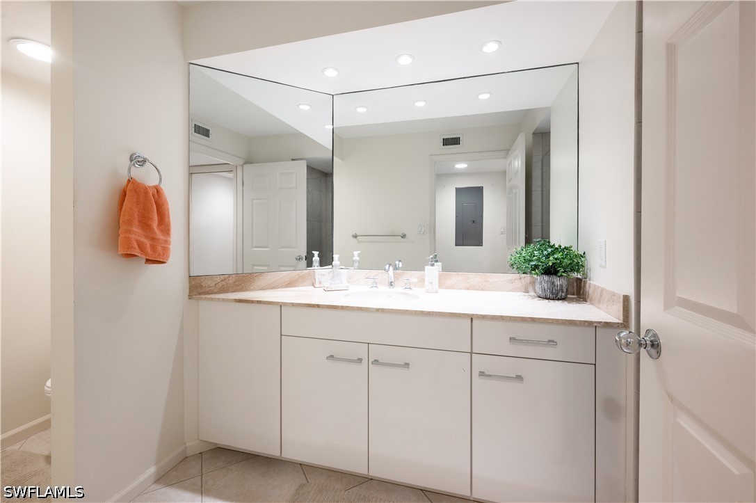 2 Bed Waterfront Home for Sale in Esplanade Club, photo 27