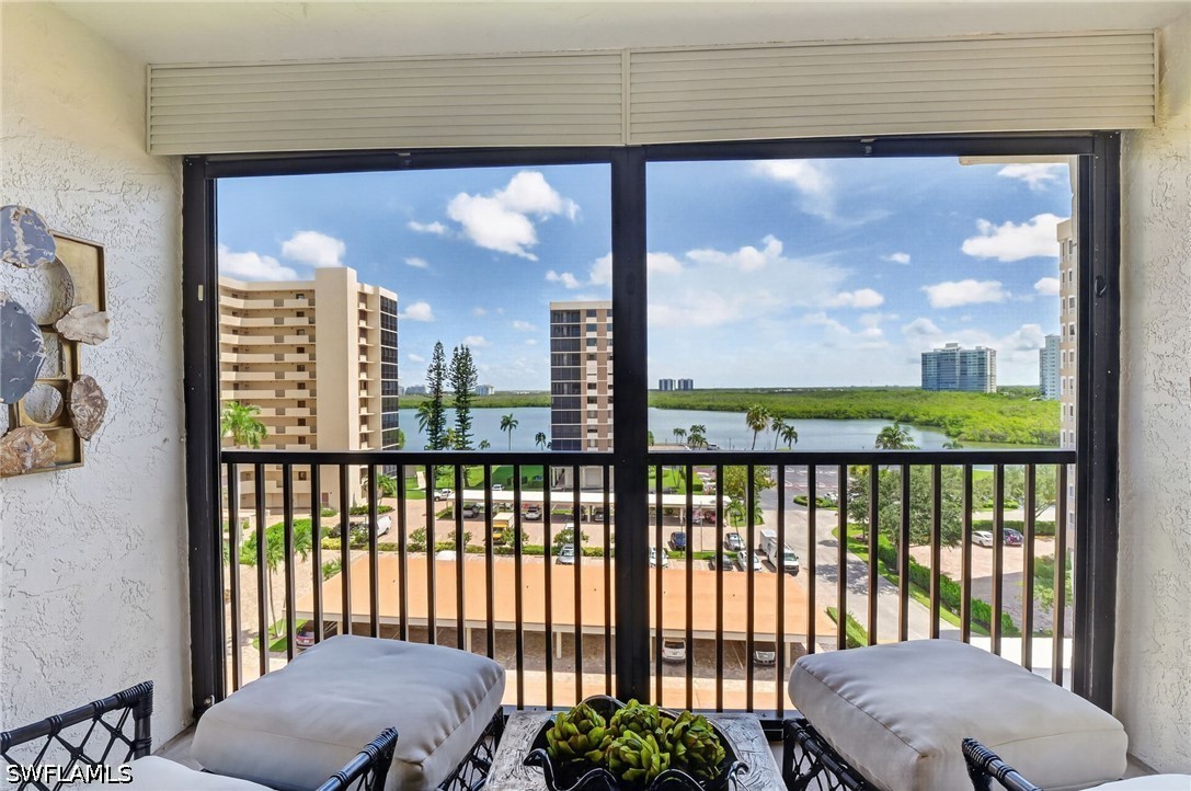 2 Bed Waterfront Home for Sale in Naples, photo 27