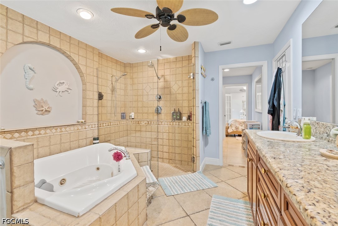 3 Bed Pool Home for Sale in Cape Coral, photo 27