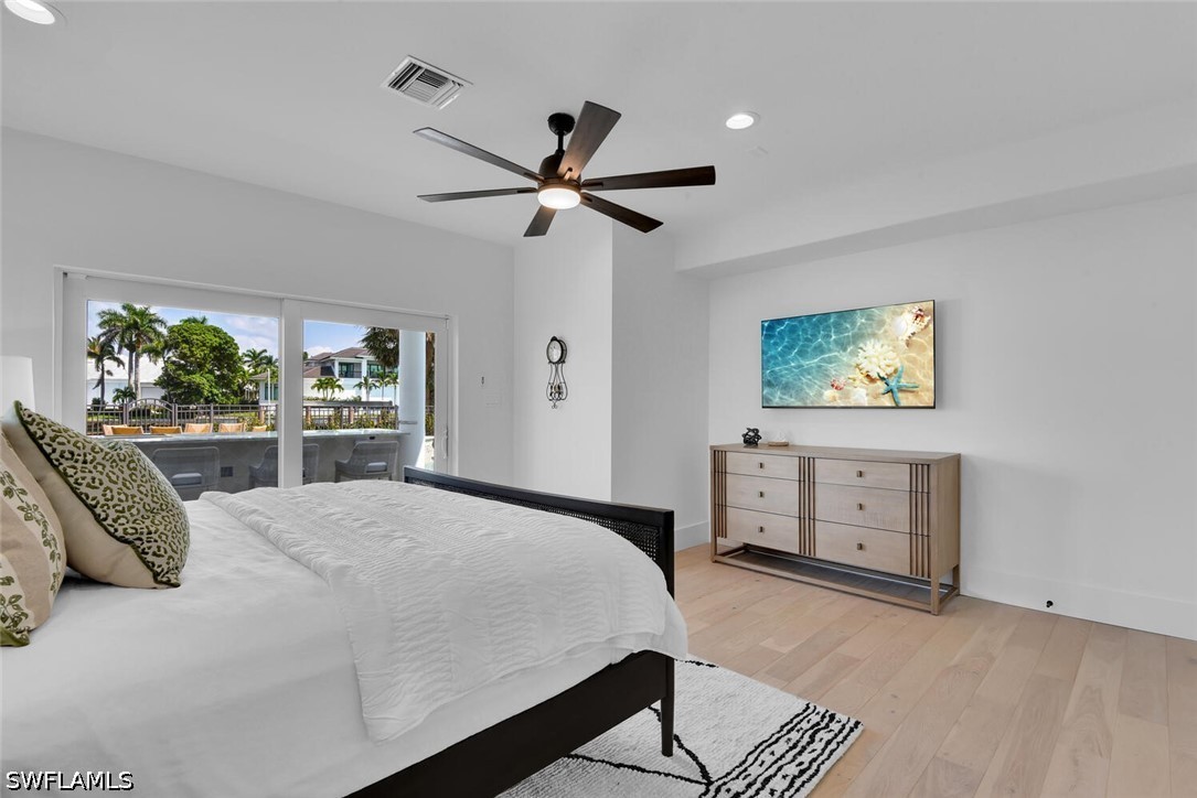 5 Bed Pool Home for Sale in Moorings, photo 27