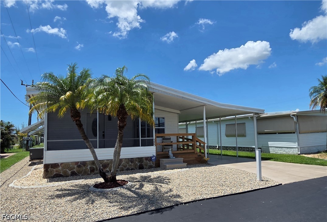 2 Bed ManufacturedHome for Sale in North Fort Myers, photo 27