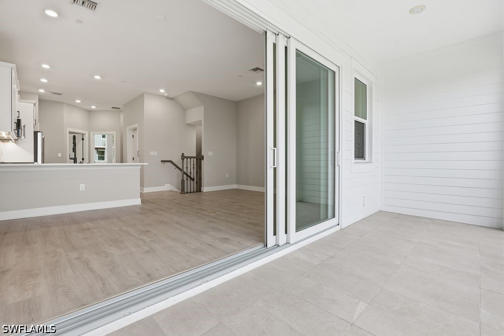 4 Bed Condominium for Sale in Seahaven, photo 27