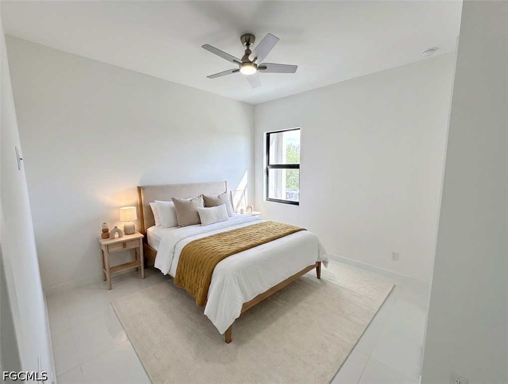 4 Bed SingleFamilyResidence for Sale in Cape Coral, photo 27