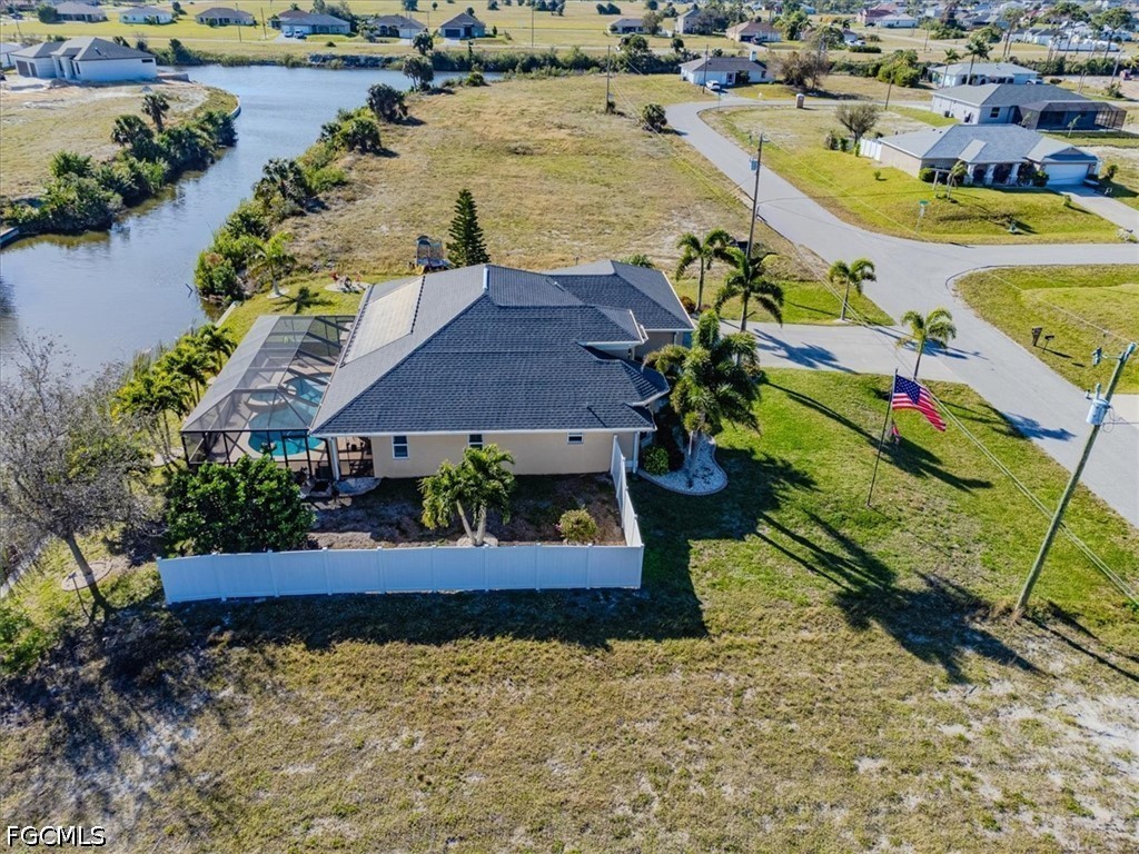 3 Bed Pool Home for Sale in Cape Coral, photo 27