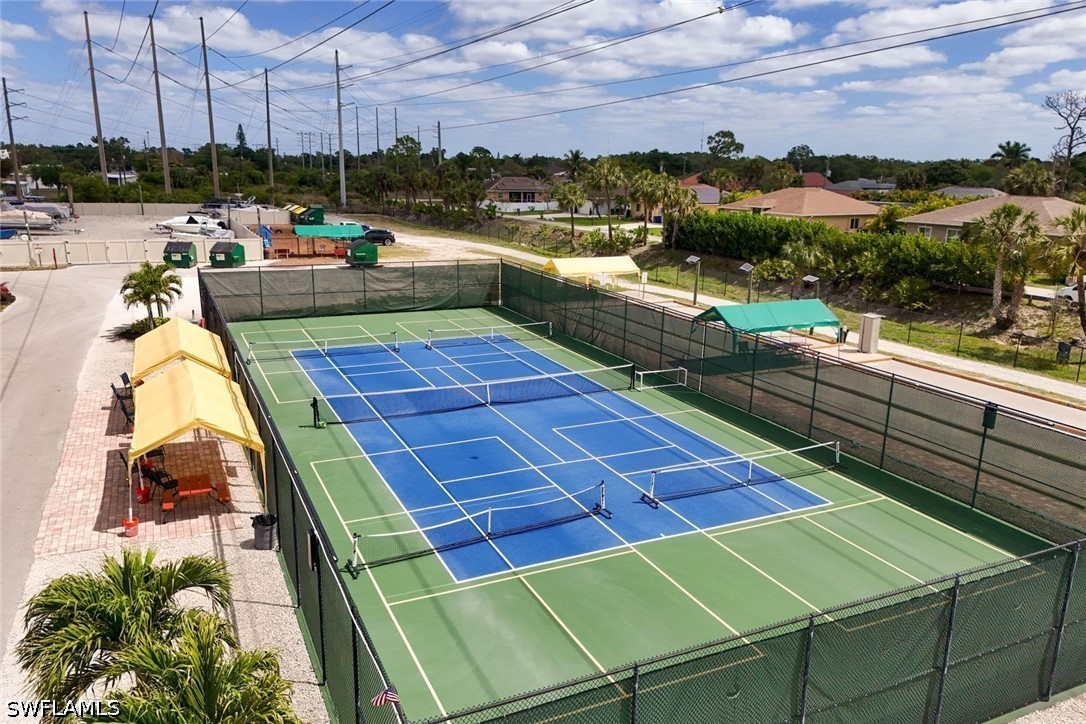 2 Bed ManufacturedHome for Sale in Bonita Springs, photo 27
