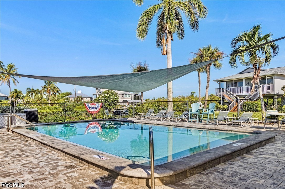 2 Bed Waterfront Home for Sale in Bokeelia, photo 27