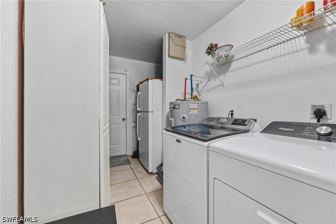 3 Bed Pool Home for Sale in Naples, photo 27
