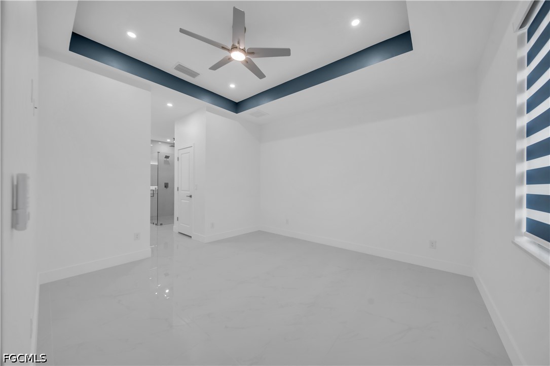 3 Bed SingleFamilyResidence for Sale in Cape Coral, photo 27