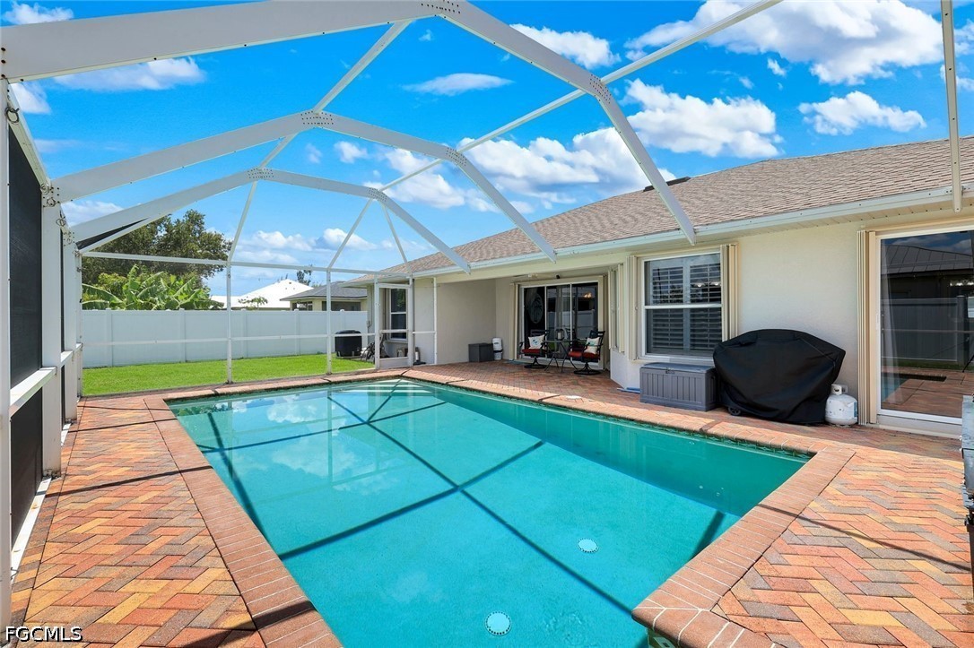 3 Bed Pool Home for Sale in Cape Coral, photo 27