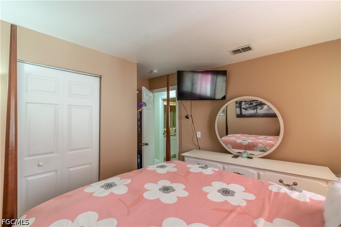 4 Bed SingleFamilyResidence for Sale in Naples, photo 27