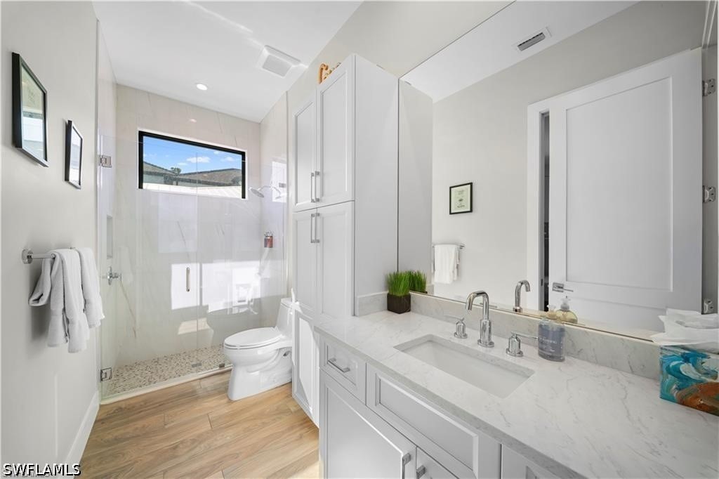 4 Bed Pool Home for Sale in Naples Park, photo 27