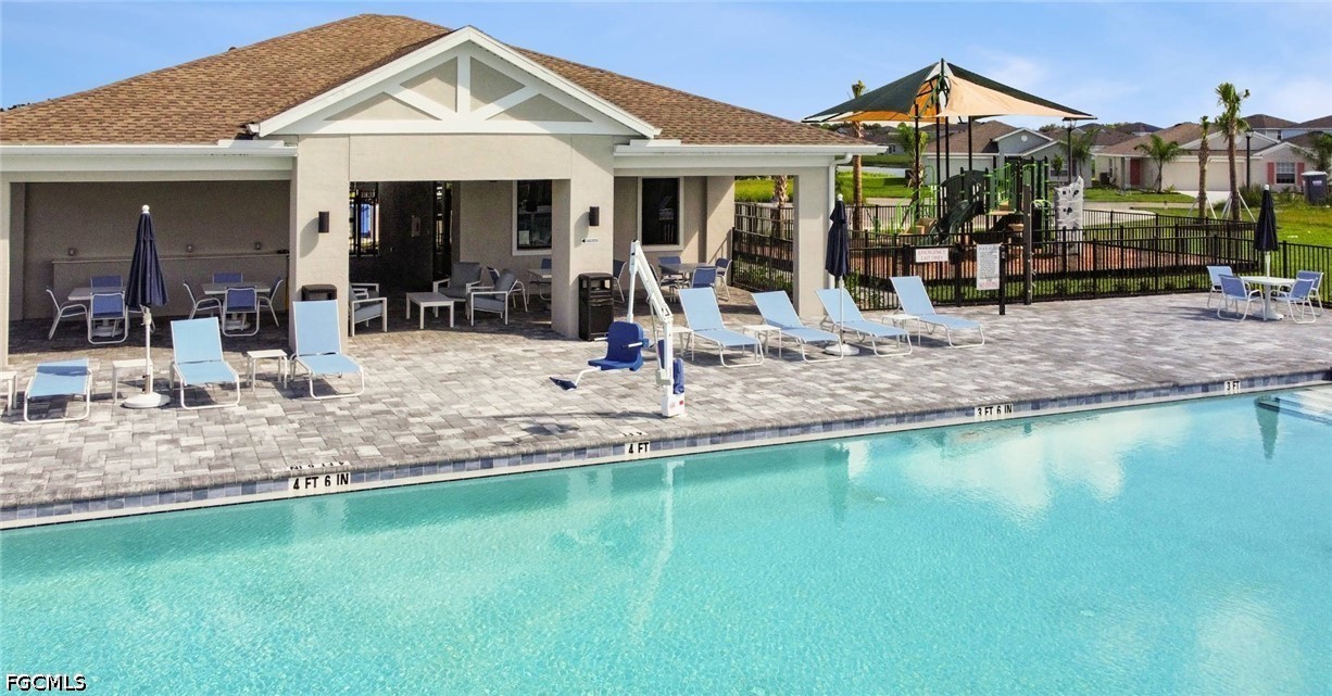 3 Bed Waterfront Home for Sale in Lehigh Acres, photo 27