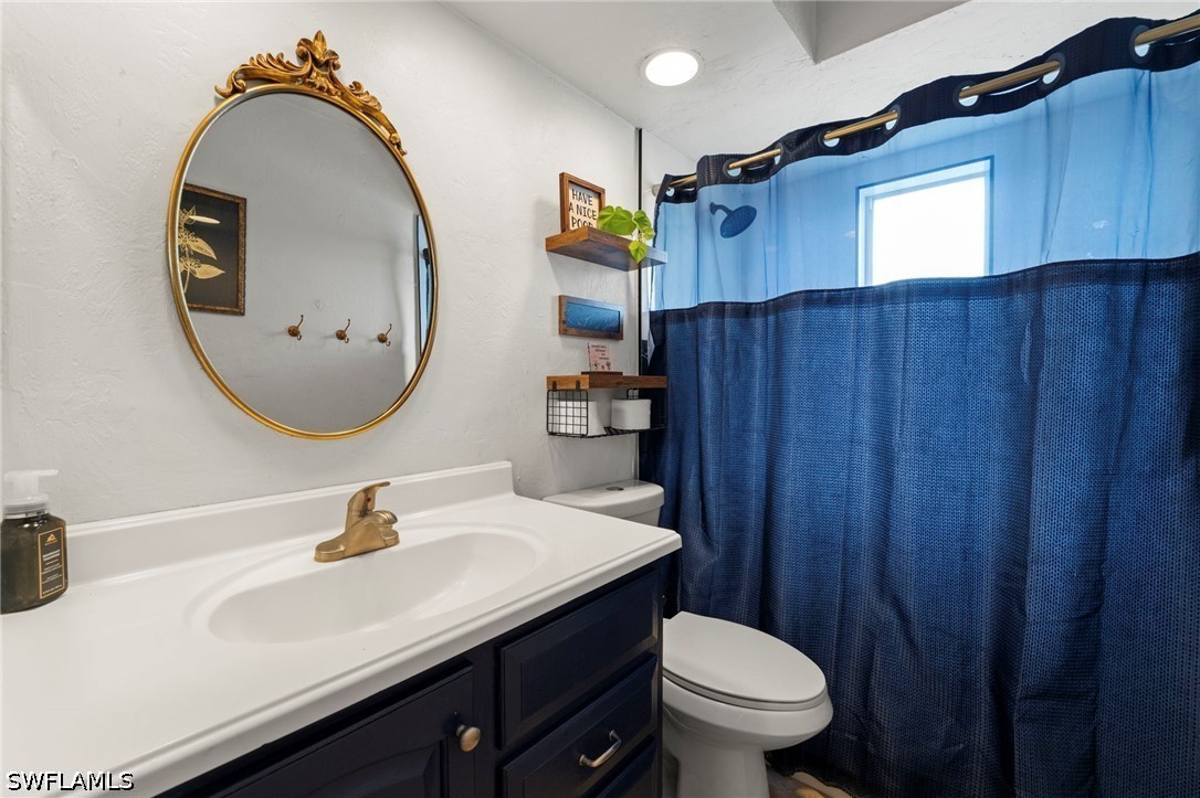 3 Bed Pool Home for Sale in Golden Gate City, photo 27