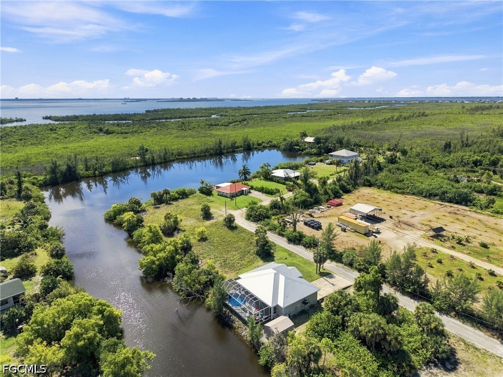 2 Bed Pool Home for Sale in St James City, photo 27