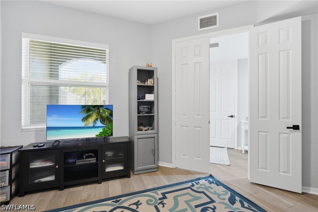 2 Bed Condominium for Sale in Mariposa, photo 27