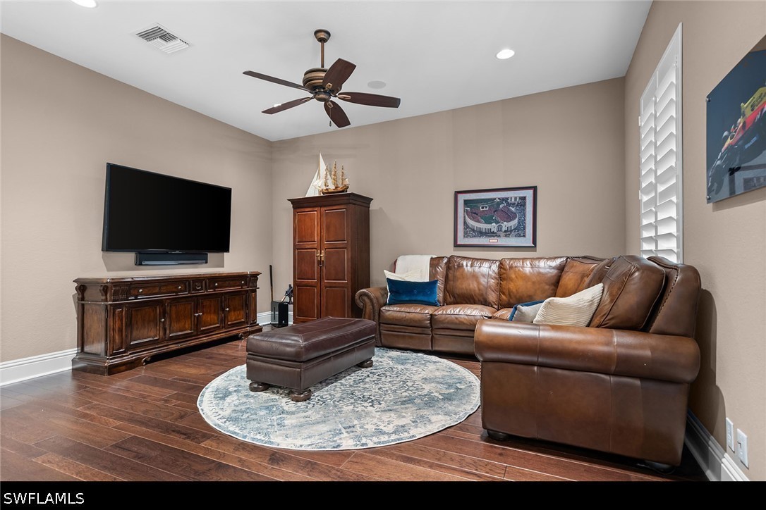 4 Bed Pool Home for Sale in Hedgestone, photo 27