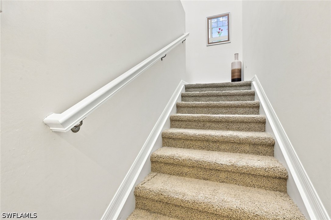 2 Bed Waterfront Home for Sale in Naples, photo 27