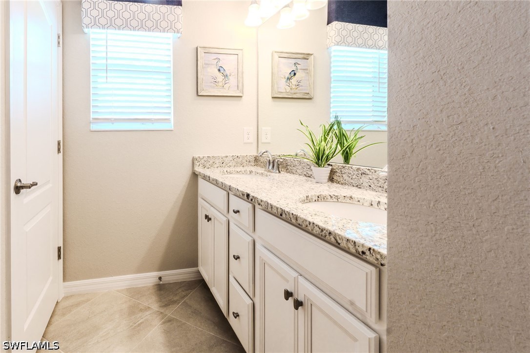 5 Bed Pool Home for Sale in Hampton Lakes, photo 27