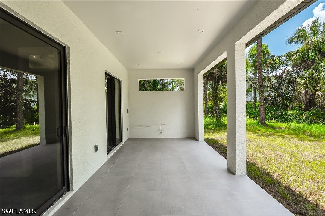 3 Bed SingleFamilyResidence for Sale in Naples, photo 27