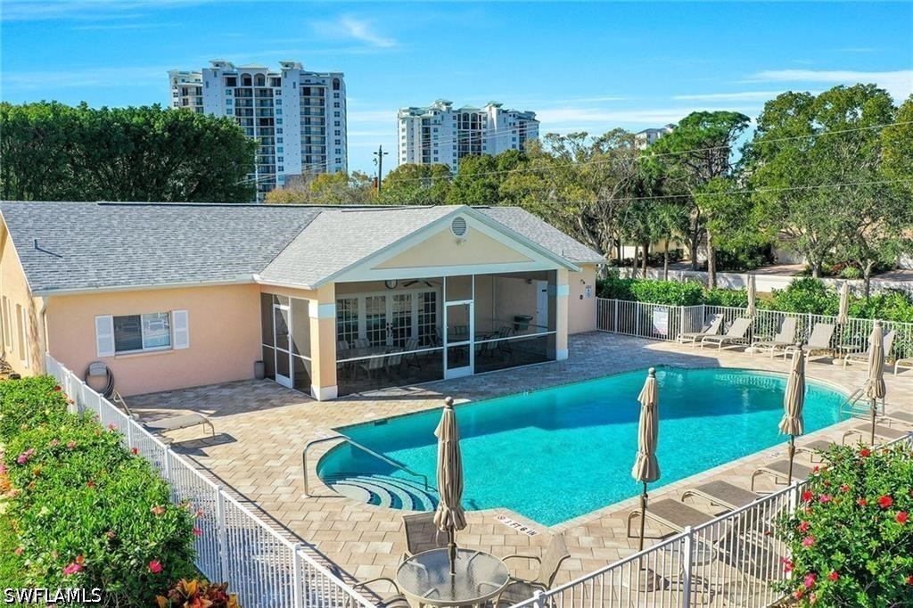2 Bed Waterfront Home for Sale in Naples, photo 27