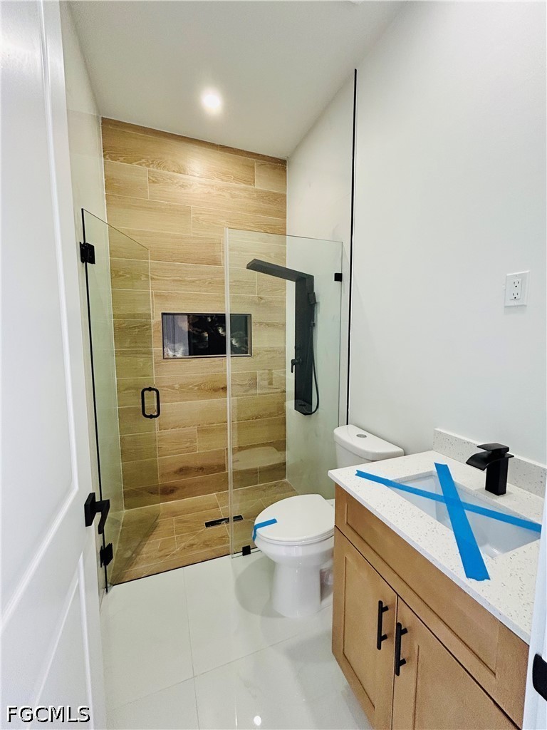 4 Bed SingleFamilyResidence for Sale in Lehigh Acres, photo 27