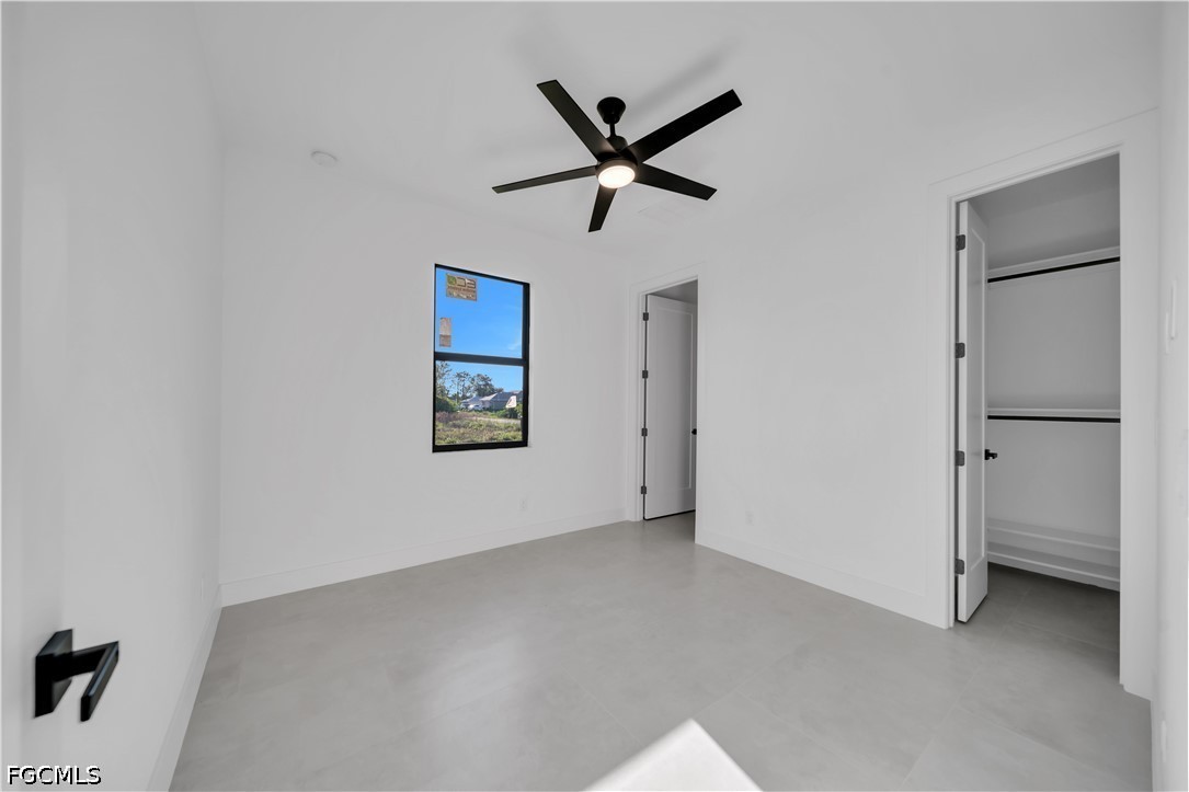 4 Bed SingleFamilyResidence for Sale in Lehigh Acres, photo 27