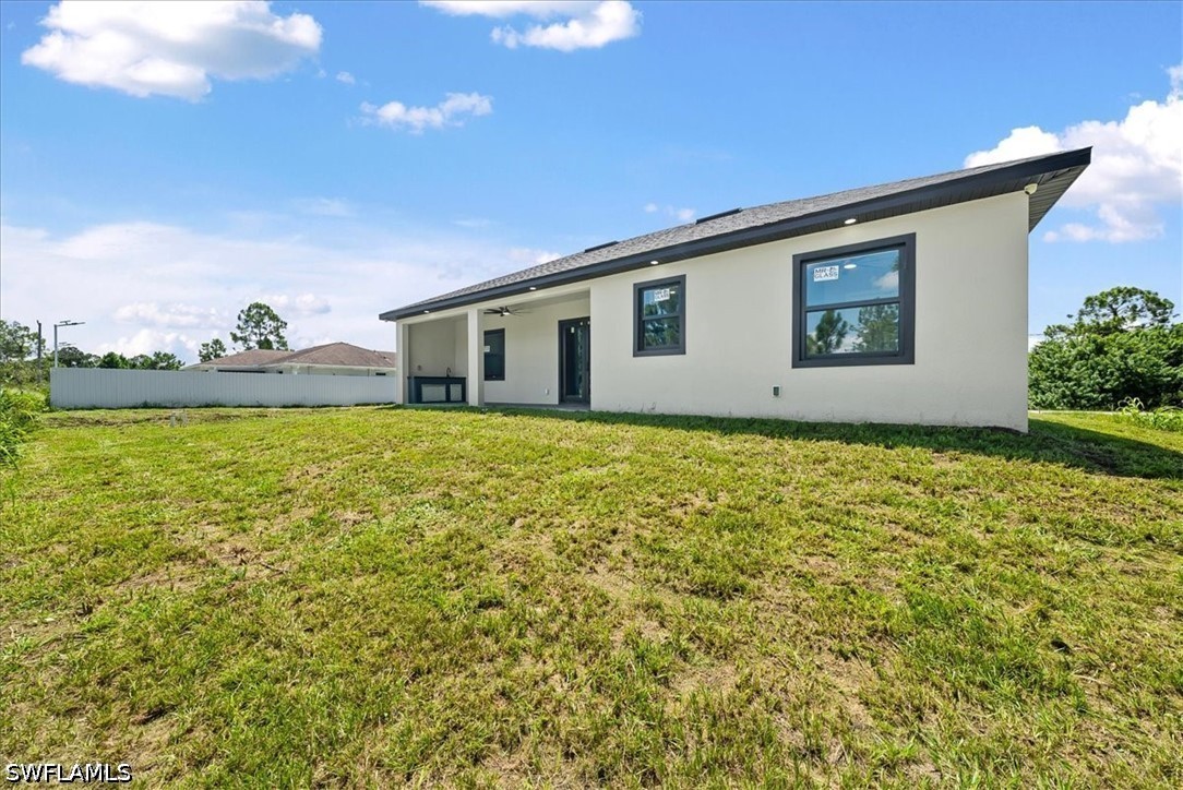 3 Bed SingleFamilyResidence for Sale in Lehigh Acres, photo 27