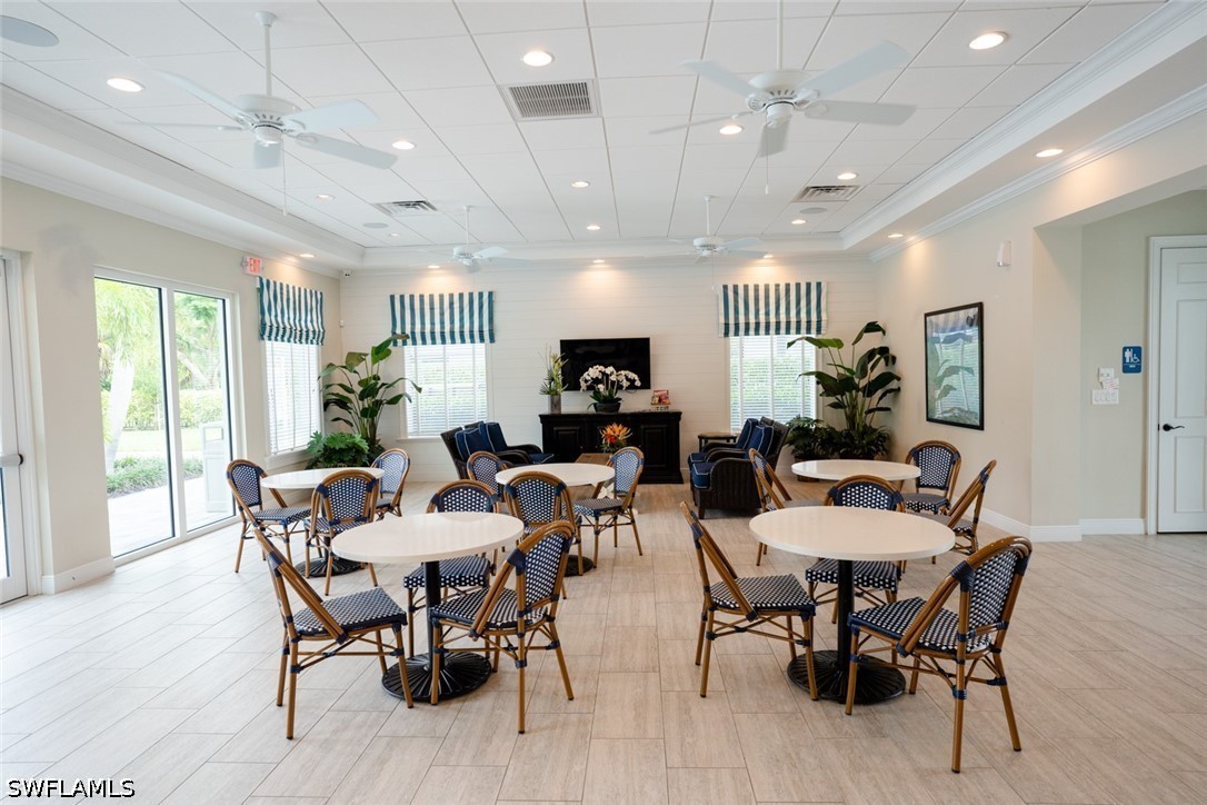 2 Bed Attached for Sale in Naples, photo 27