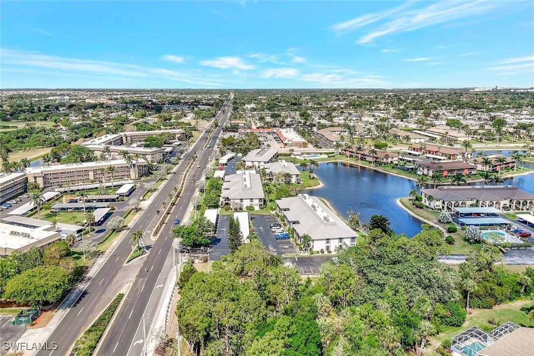2 Bed Waterfront Home for Sale in Naples, photo 28