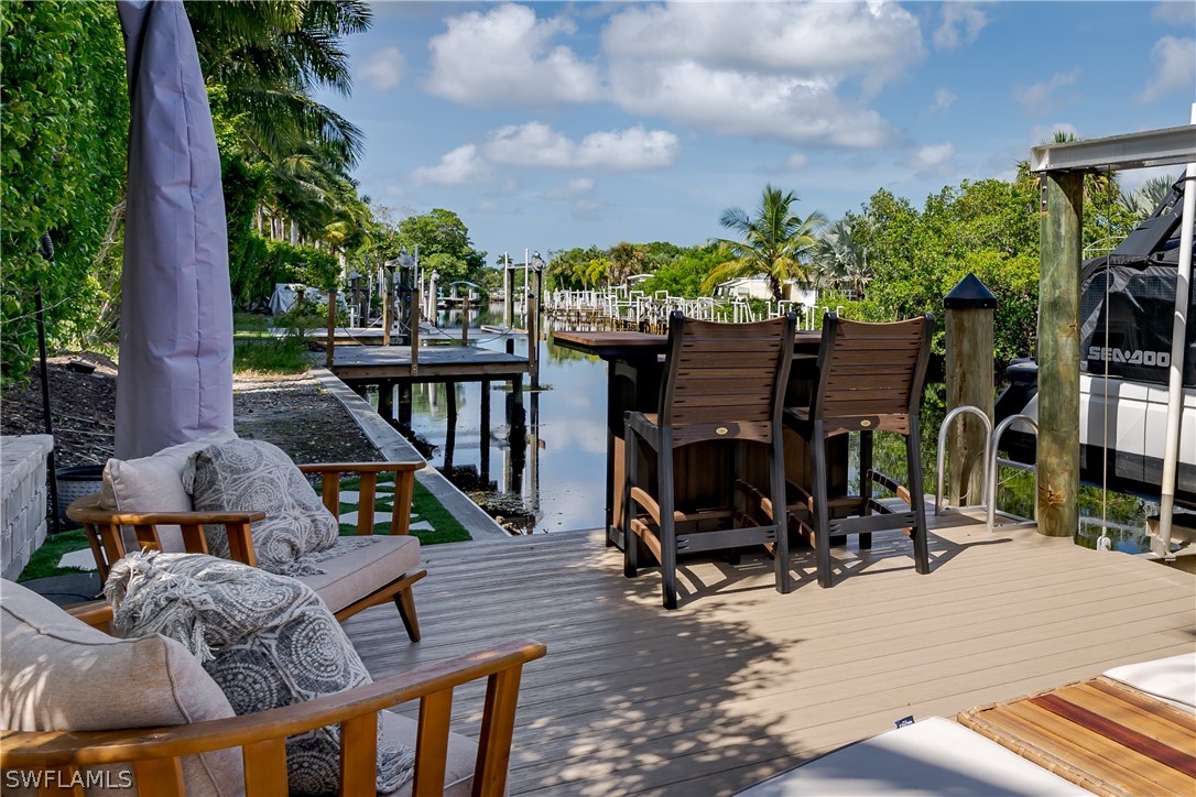 Waterfront Home for Sale in Naples, photo 28