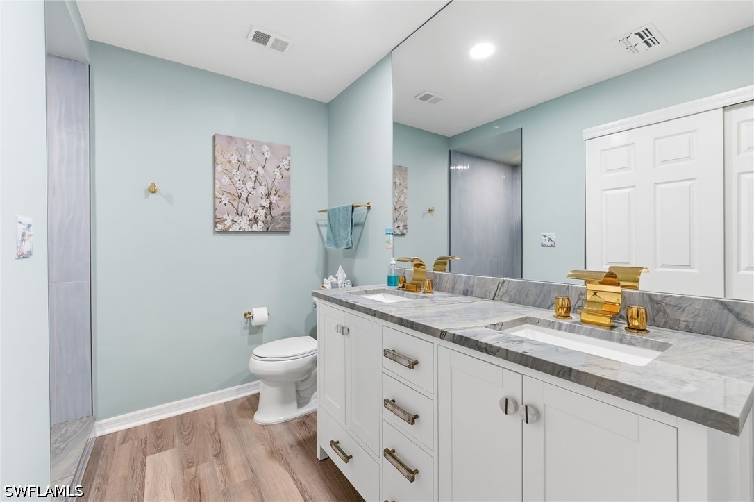 2 Bed Attached for Sale in Estero, photo 28