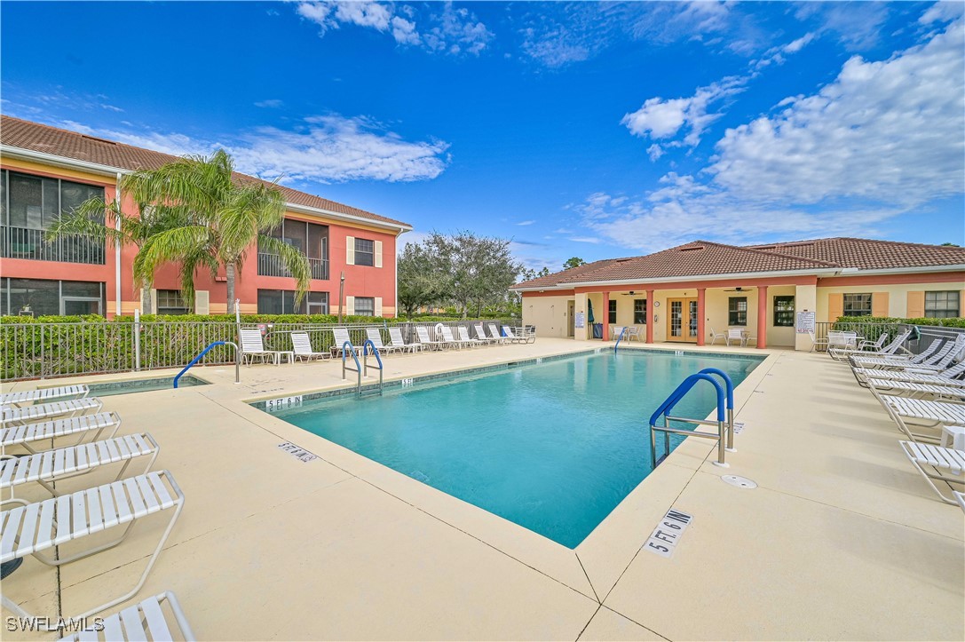2 Bed Condominium for Sale in Palmetto Cove, FL, $279,900 — photo 28