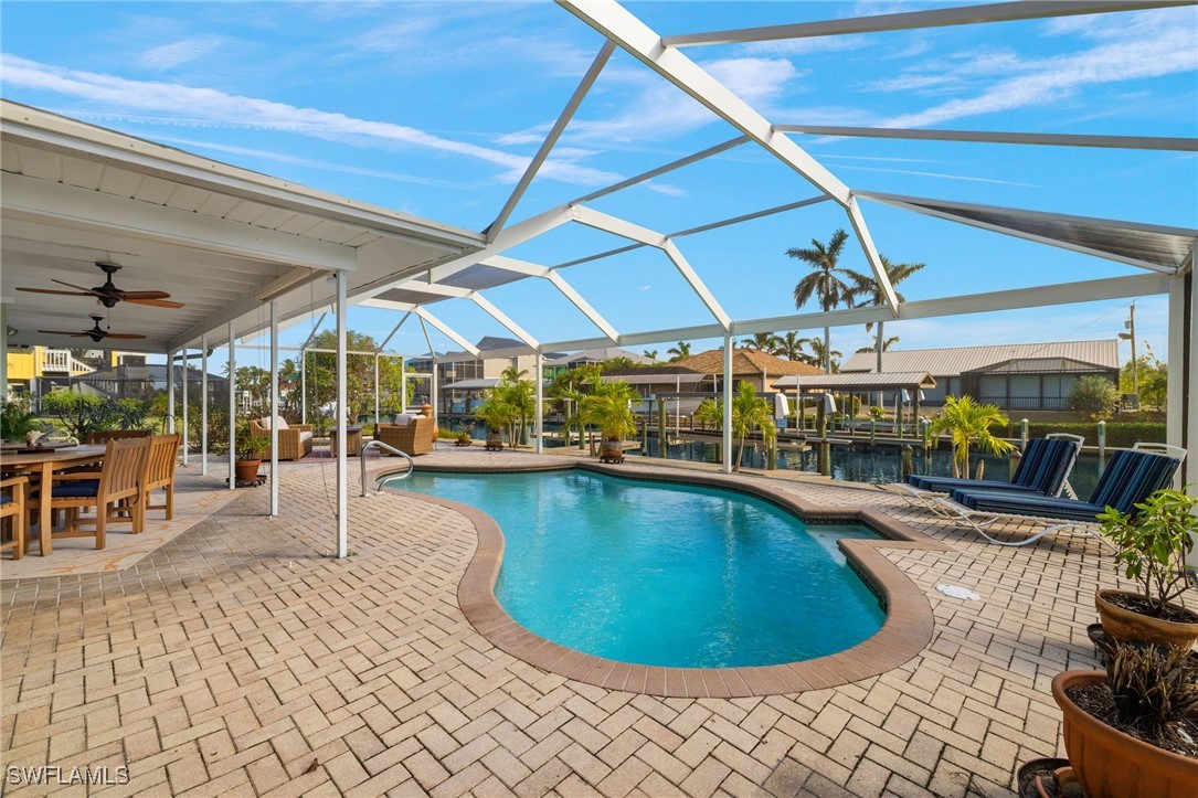 2 Bed Pool Home for Sale in St James City, photo 28