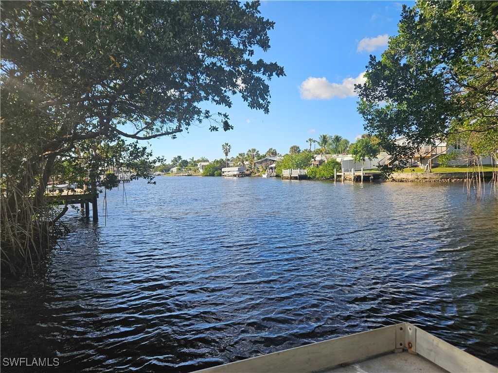 1 Bed ManufacturedHome for Sale in Naples, FL, $87,500 — photo 28