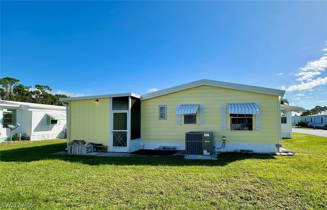 2 Bed ManufacturedHome for Sale in North Fort Myers, FL — photo 28