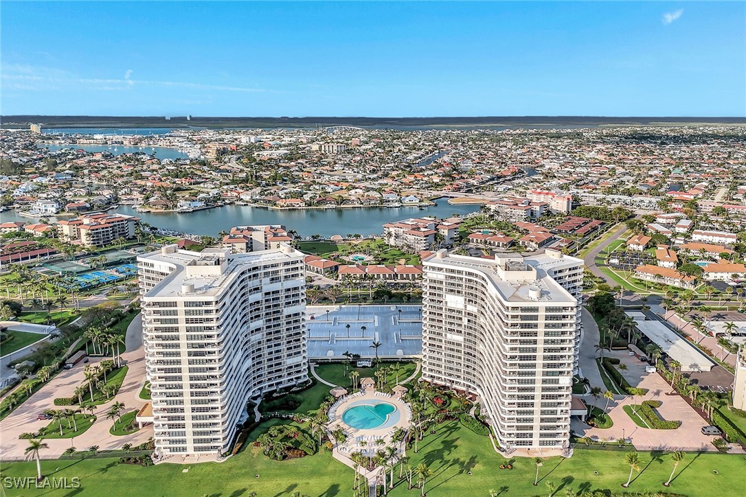 2 Bed Waterfront Home for Sale in Marco Island, photo 28