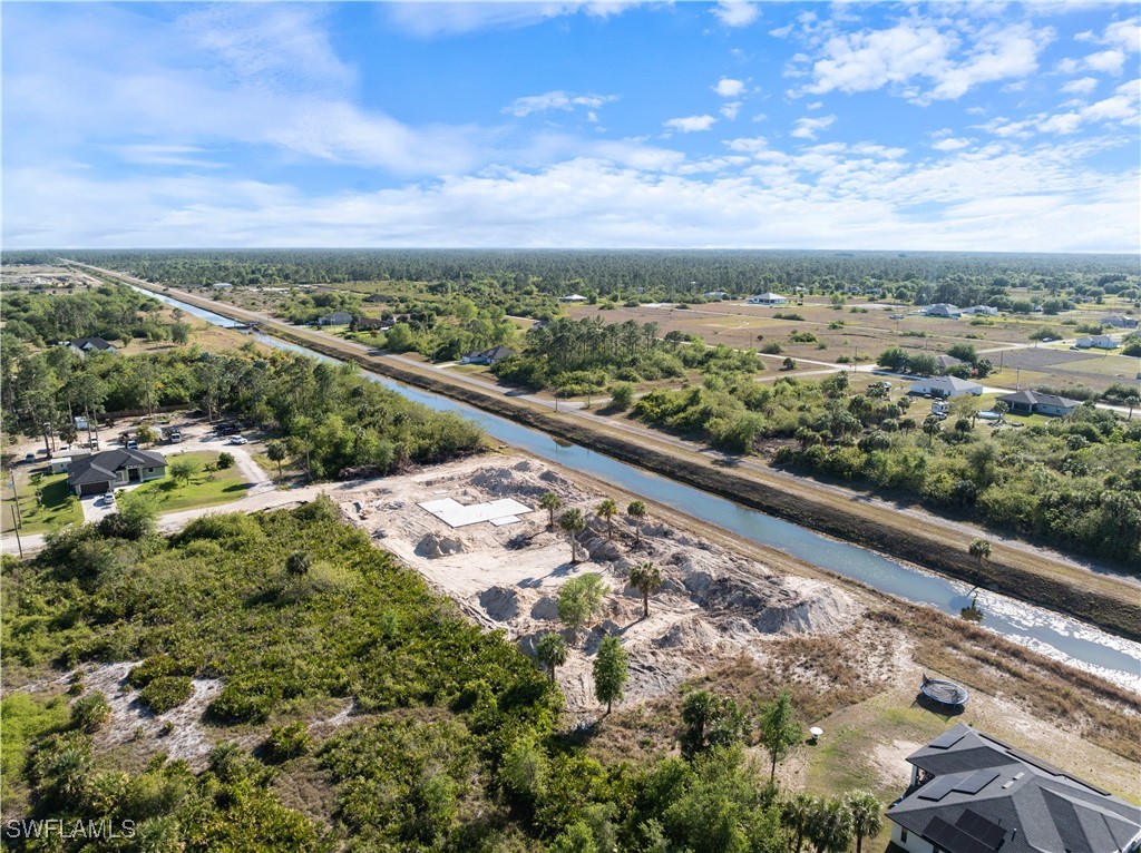 3 Bed SingleFamilyResidence for Sale in Wheelers Subd, FL — photo 28