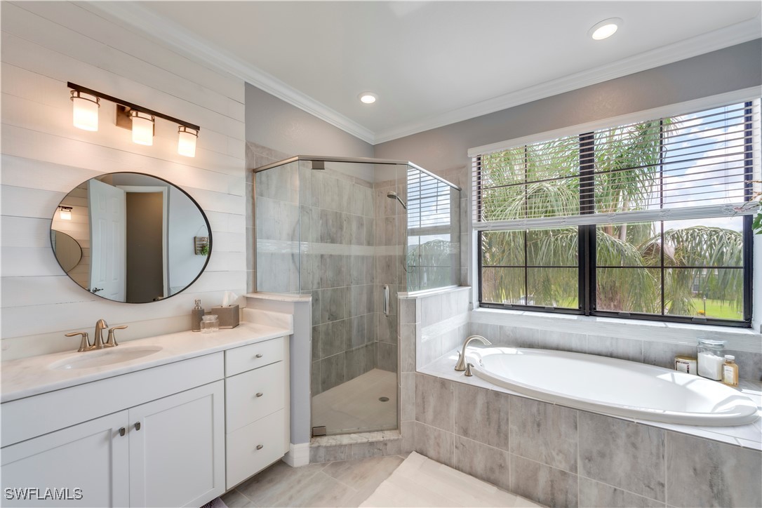 5 Bed SingleFamilyResidence for Sale in Estero, photo 28