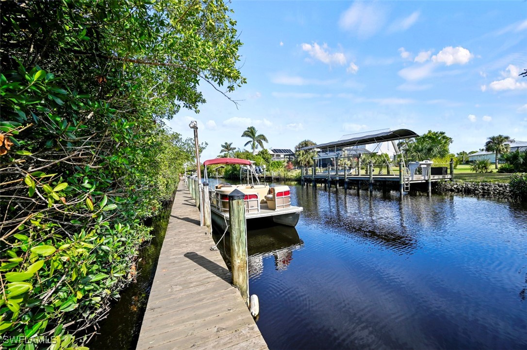 1 Bed Condominium for Sale in North Fort Myers, FL, $59,900 — photo 28