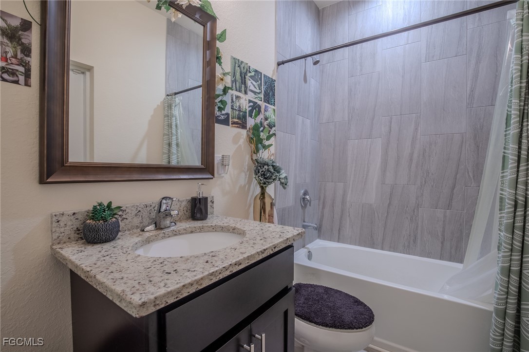 3 Bed SingleFamilyResidence for Sale in Port Labelle, FL — photo 28