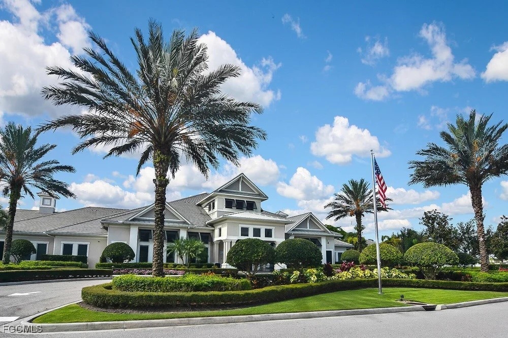 3 Bed SingleFamilyResidence for Sale in Corkscrew Shores, FL — photo 28