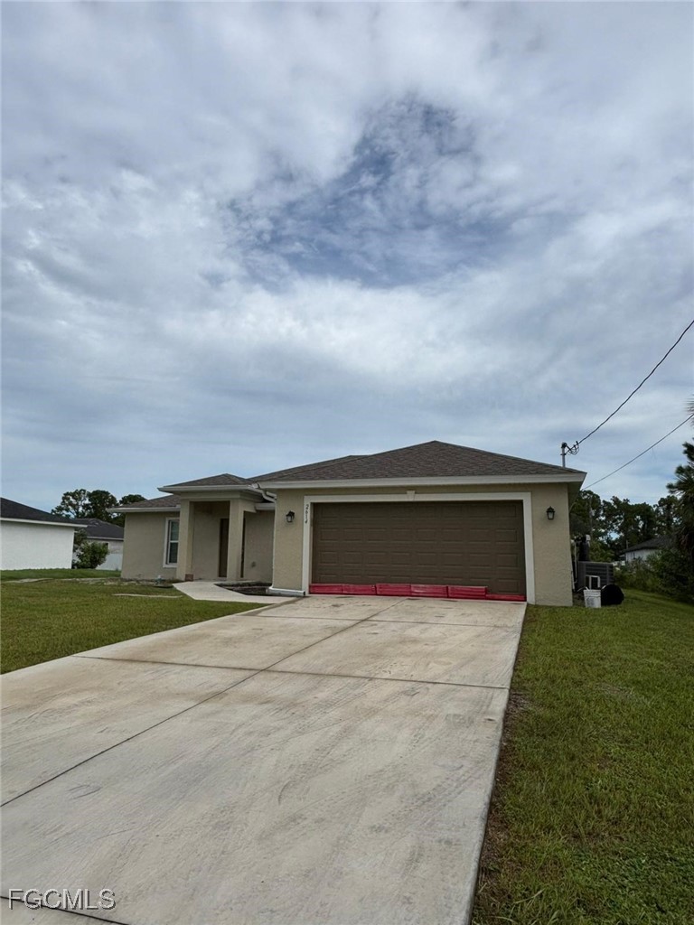 4 Bed SingleFamilyResidence for Sale in Lehigh Acres, photo 28