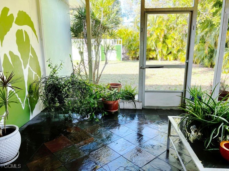 2 Bed SingleFamilyResidence for Sale in Cypress Terrace, photo 28