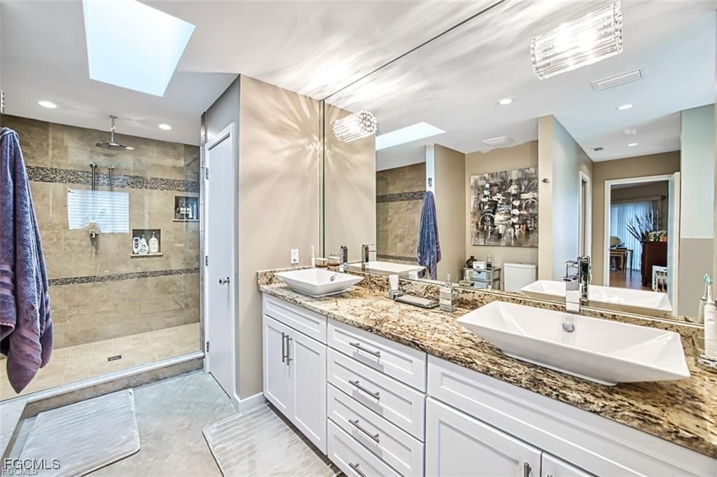 4 Bed Pool Home for Sale in Shell Harbor, photo 28