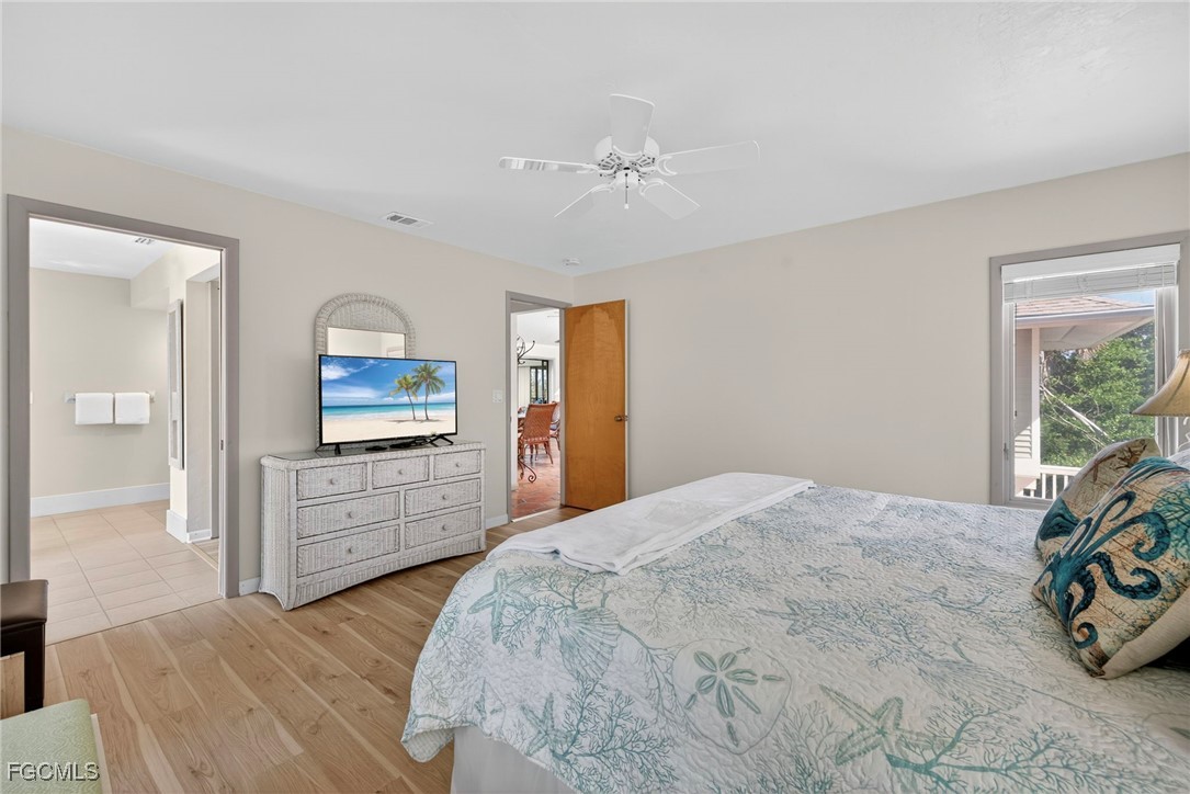 3 Bed Waterfront Home for Sale in Sanibel, FL, $750,000 — photo 28