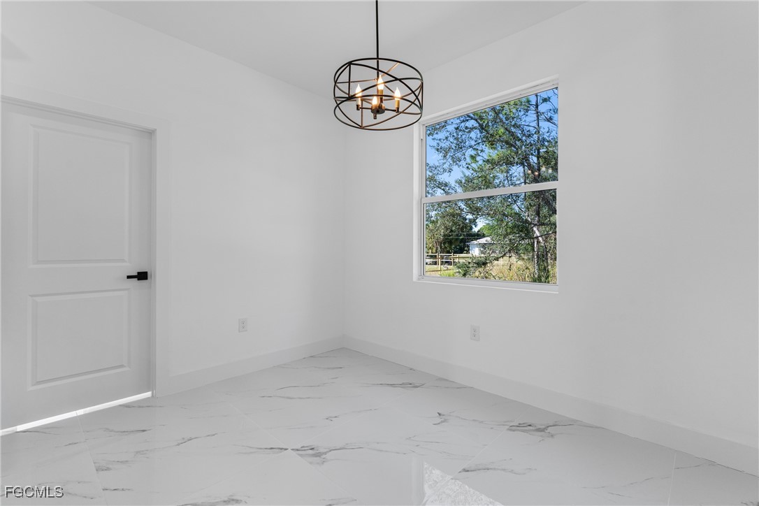 4 Bed SingleFamilyResidence for Sale in Lehigh Acres, photo 28